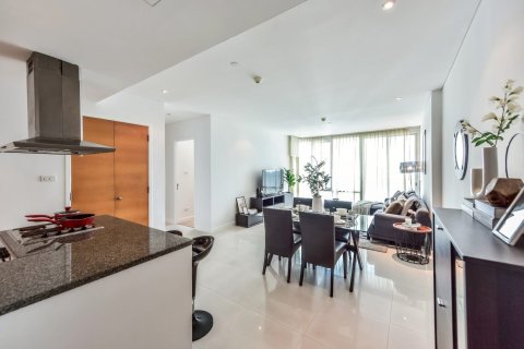 Condo in Khlong Toei, Bangkok, Thailand, 2 bedrooms  № 170807 - photo 16