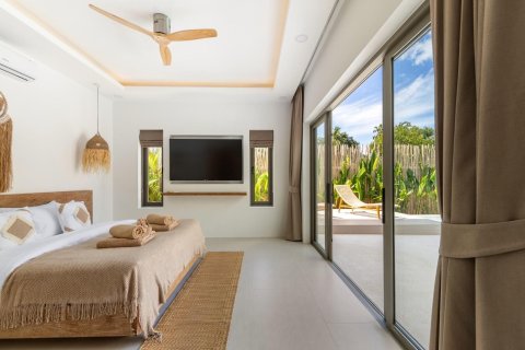 Chalet de 3 dormitorios en Ko Samui, Tailandia № 170806 - foto 11