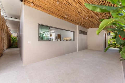 Chalet de 3 dormitorios en Ko Samui, Tailandia № 170806 - foto 15