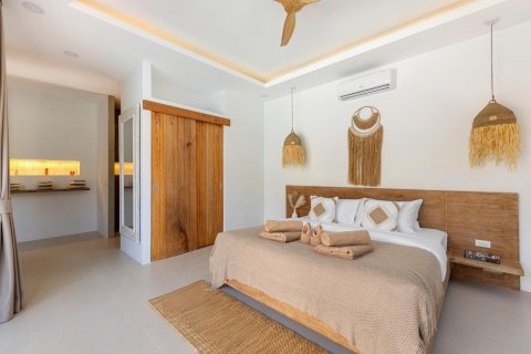 Chalet de 3 dormitorios en Ko Samui, Tailandia № 170806 - foto 8