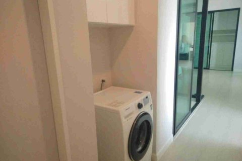 Condominio de 3 dormitorios en Bangkok, Tailandia № 183306 - foto 17