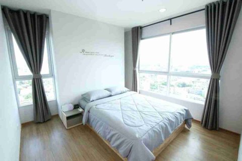 Condominio de 2 dormitorios en Thonburi, Bangkok, Tailandia № 183302 - foto 3