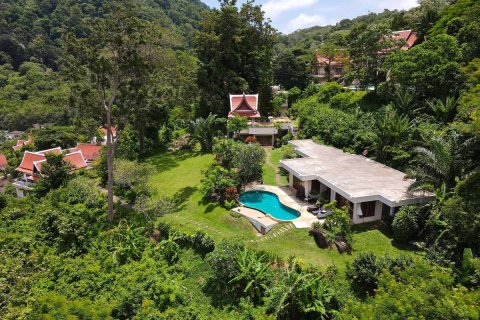 Casa de 4 dormitorios en Kamala, Tailandia № 180719 - foto 27