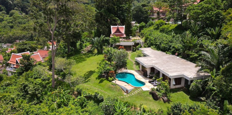 Casa de 4 dormitorios en Kamala, Tailandia № 180719