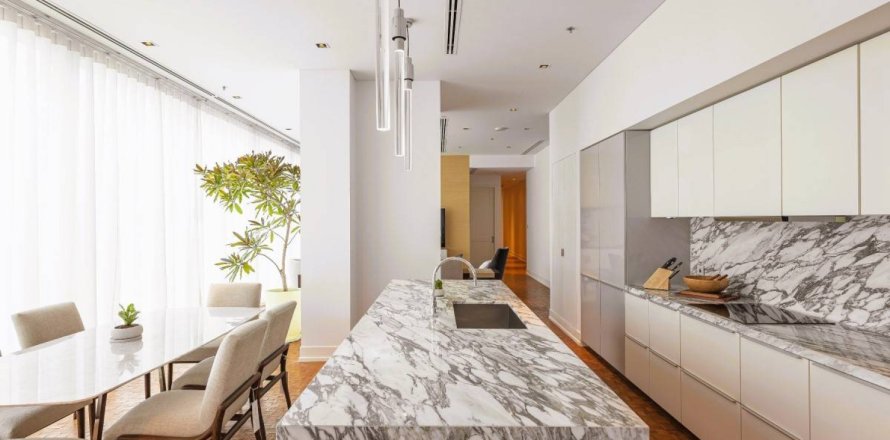 Condominio de 3 dormitorios en Bangkok, Tailandia № 180718