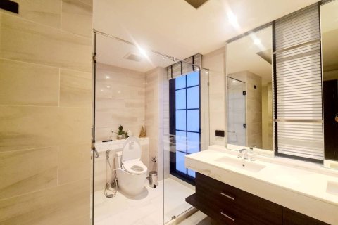 Casa de 4 dormitorios en Bangkok, Tailandia № 180720 - foto 17