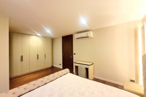 Casa de 4 dormitorios en Bangkok, Tailandia № 180720 - foto 22