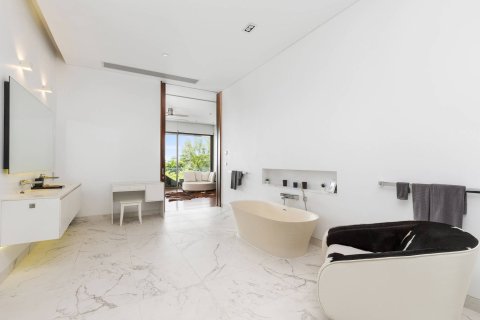 Dúplex de 4 dormitorios en Phuket, Tailandia № 180721 - foto 26