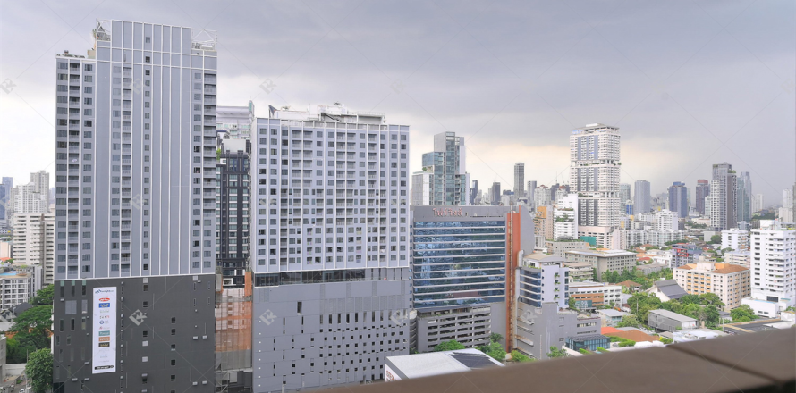 Condominio de 2 dormitorios en Bangkok, Tailandia № 202335