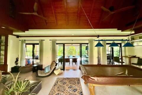 Chalet de 5 dormitorios en Phuket, Tailandia № 157896 - foto 10