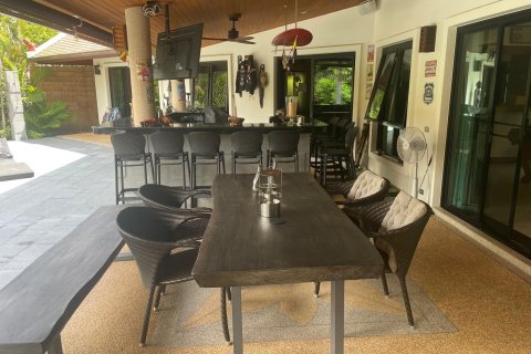 Chalet de 5 dormitorios en Phuket, Tailandia № 157896 - foto 16