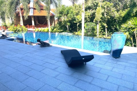 Chalet de 5 dormitorios en Phuket, Tailandia № 157896 - foto 5
