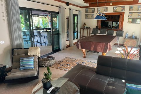 Chalet de 5 dormitorios en Phuket, Tailandia № 157896 - foto 9