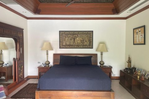Chalet de 5 dormitorios en Phuket, Tailandia № 157896 - foto 13