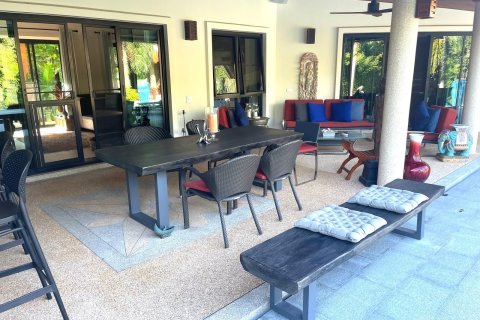 Chalet de 5 dormitorios en Phuket, Tailandia № 157896 - foto 7