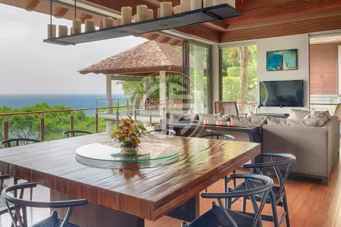 Chalet de 6 dormitorios en Kamala, Tailandia № 190552 - foto 6