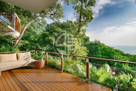 Chalet de 6 dormitorios en Kamala, Tailandia № 190552 - foto 18
