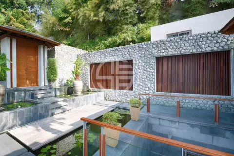 Chalet de 6 dormitorios en Kamala, Tailandia № 190552 - foto 19