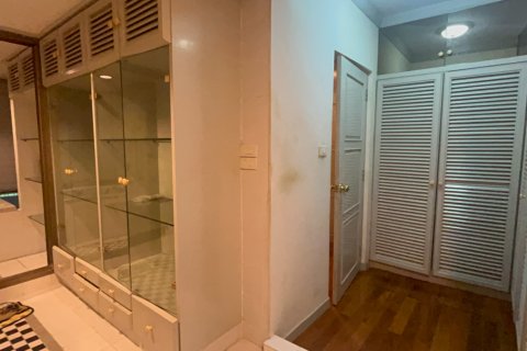 Haus in Watthana, Bangkok, Thailand 3 Schlafzimmer № 201009 - Foto 19