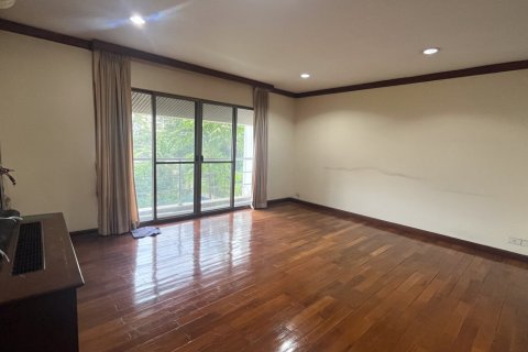 Haus in Watthana, Bangkok, Thailand 3 Schlafzimmer № 201009 - Foto 15