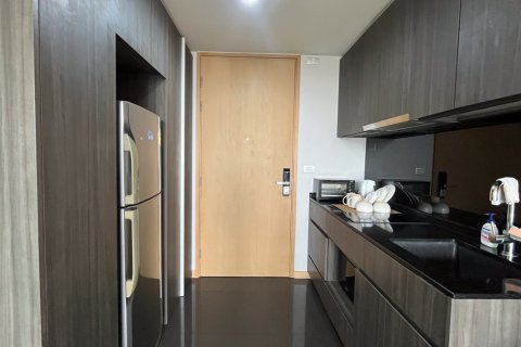 Condominio de 1 dormitorio en Watthana, Bangkok, Tailandia № 201010 - foto 9