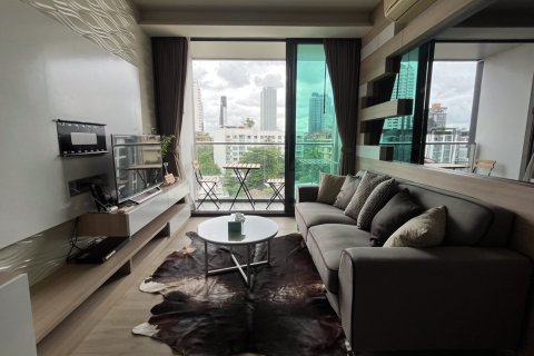 Condominio de 1 dormitorio en Watthana, Bangkok, Tailandia № 201010 - foto 2