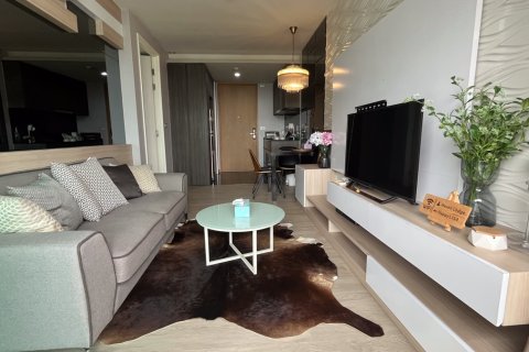 Condominio de 1 dormitorio en Watthana, Bangkok, Tailandia № 201010 - foto 11