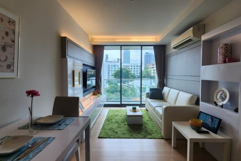 Condo à Watthana, Bangkok, Thaïlande, 1 chambre  № 201012 - photo 5