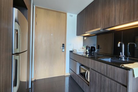 Condo à Watthana, Bangkok, Thaïlande, 1 chambre  № 201012 - photo 3