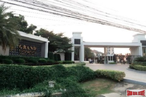 Villa à Suan Luang, Bangkok, Thaïlande 4 chambres № 202700