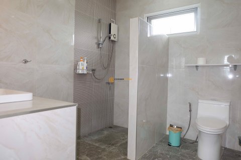 Estudio en Bang Lamung, Tailandia № 135286 - foto 18