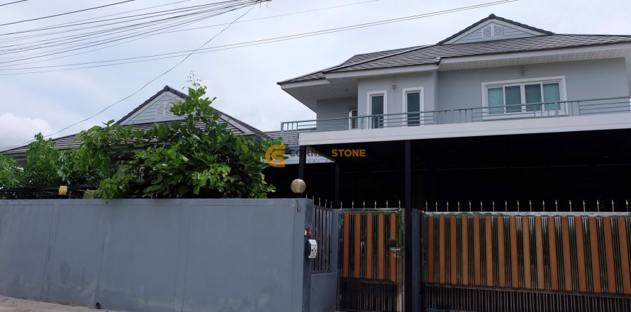 Estudio en Bang Lamung, Tailandia № 135286