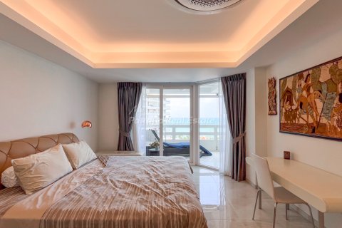Condominio de 1 dormitorio en Bang Lamung, Tailandia № 172593 - foto 16