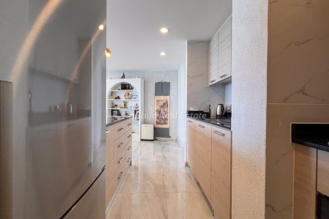 Condominio de 1 dormitorio en Bang Lamung, Tailandia № 172593 - foto 4