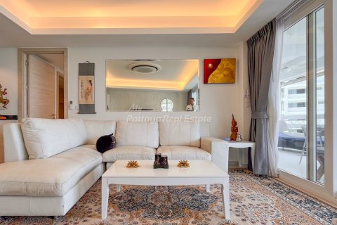 Condominio de 1 dormitorio en Bang Lamung, Tailandia № 172593 - foto 9