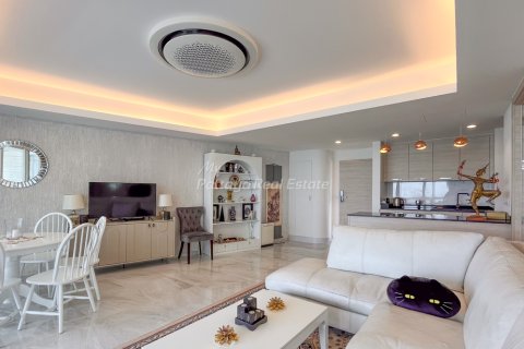 Condominio de 1 dormitorio en Bang Lamung, Tailandia № 172593 - foto 8