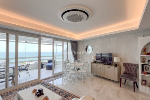 Condominio de 1 dormitorio en Bang Lamung, Tailandia № 172593 - foto 11