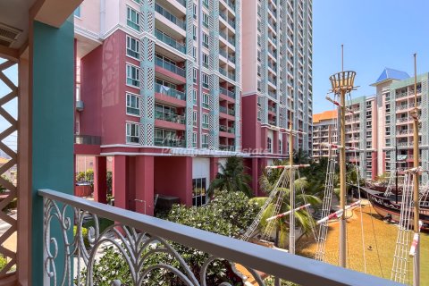 Condominio de 1 dormitorio en Pattaya, Tailandia № 172595 - foto 14