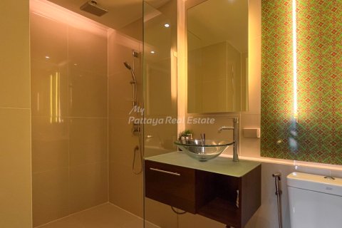 Condominio de 2 dormitorios en Pattaya, Tailandia № 172594 - foto 16