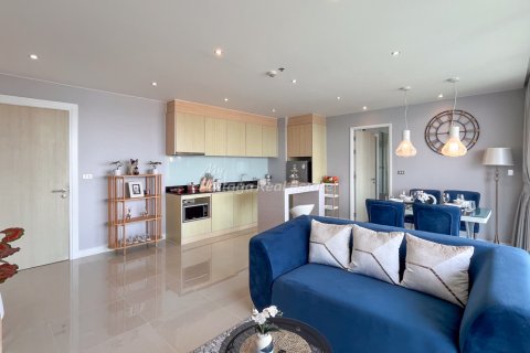 Condominio de 2 dormitorios en Pattaya, Tailandia № 172594 - foto 3
