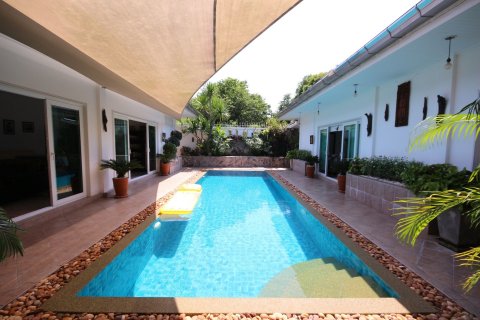 Casa de 3 dormitorios en Hua Hin, Tailandia № 66507 - foto 4