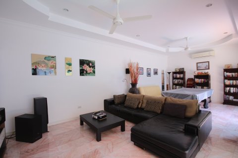Casa de 3 dormitorios en Hua Hin, Tailandia № 66507 - foto 13