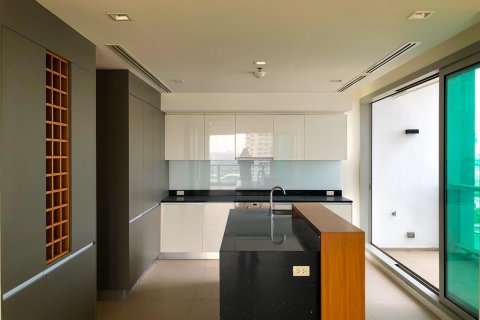 Condominio de 3 dormitorios en Bangkok, Tailandia № 66504 - foto 9