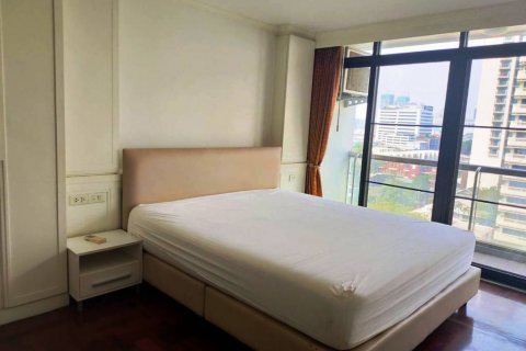 Condominio de 2 dormitorios en Bangkok, Tailandia № 66510 - foto 8