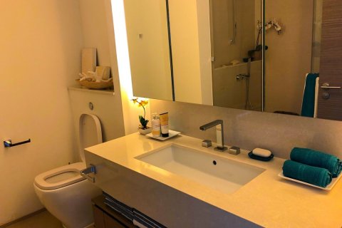 Condominio de 2 dormitorios en Bangkok, Tailandia № 66505 - foto 15