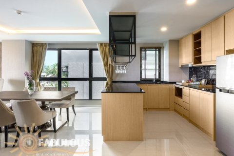 Condominio de 3 dormitorios en Surin Beach, Tailandia № 179531 - foto 2