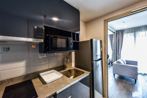 Condominio de 1 dormitorio en Bangkok, Tailandia № 184552 - foto 4