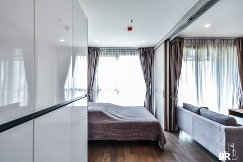 Condominio de 1 dormitorio en Bangkok, Tailandia № 184552 - foto 5