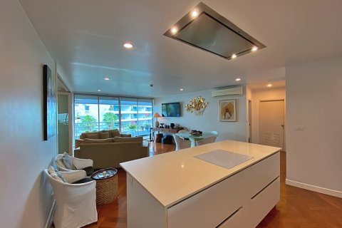 Condominio de 2 dormitorios en Hua Hin, Tailandia № 168409 - foto 13