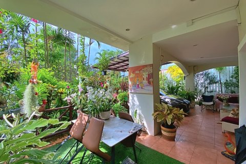 Villa in Hua Hin, Thailand 3 Schlafzimmer № 168411 - Foto 6
